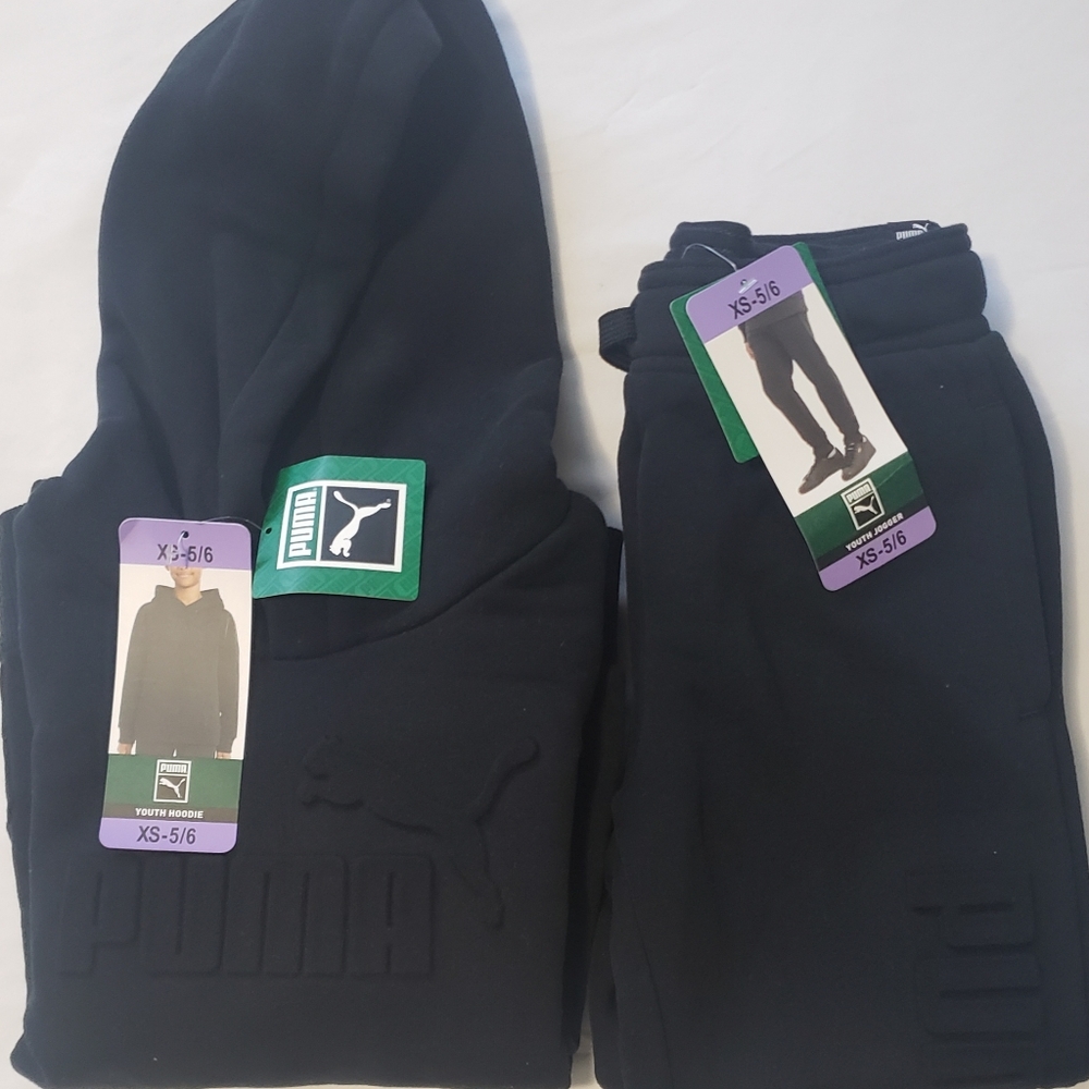 NEW WITH TAG PUMA SET PANTS & HOODIE BLACK COLOR